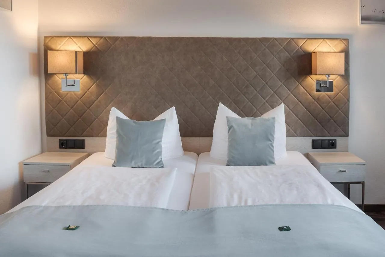 Hotel Garni Moewe Am See Prien am Chiemsee