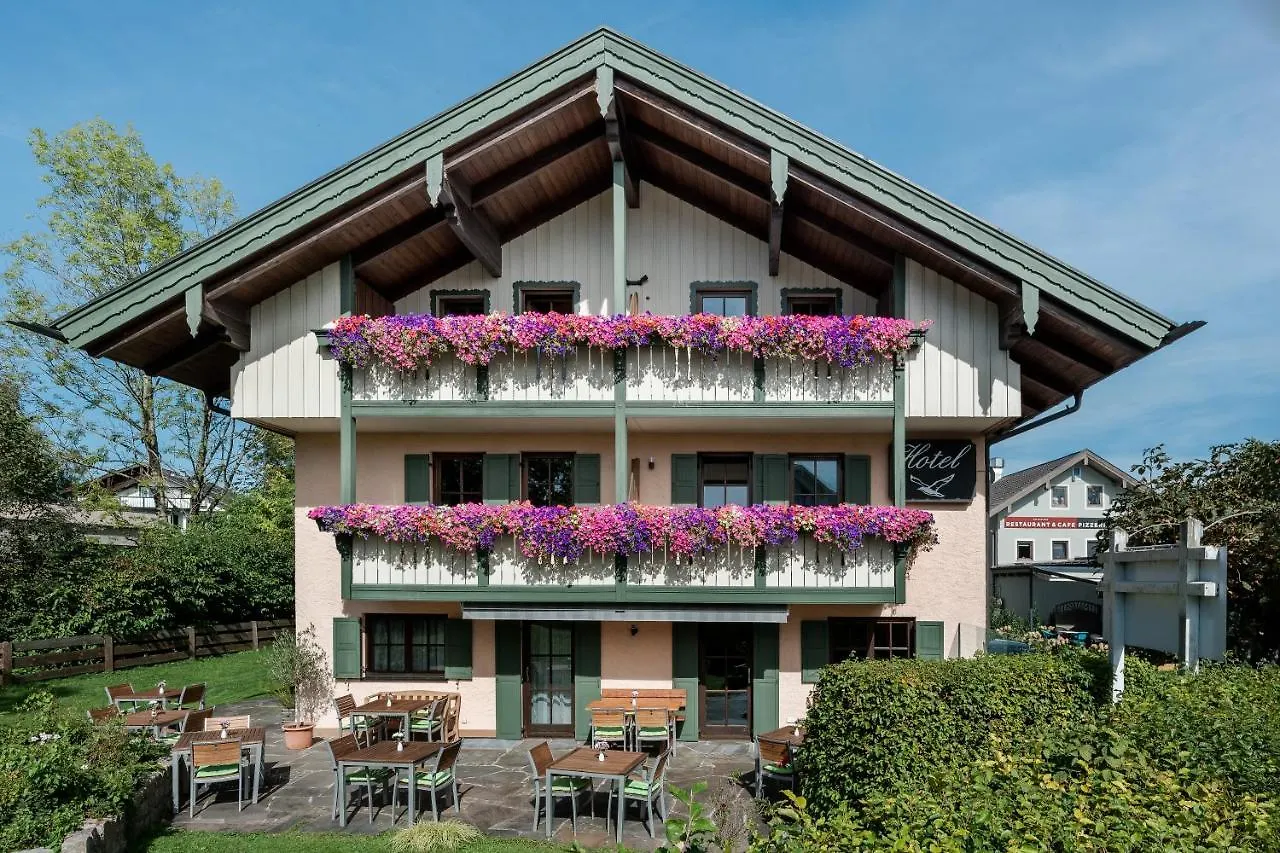 Hotel Garni Möwe am See Prien 3*,