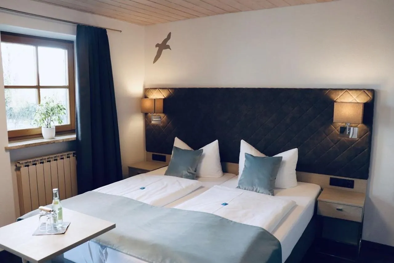 Hotel Garni Moewe Am See Prien am Chiemsee